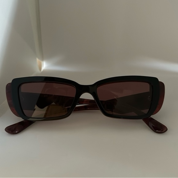 D&G Accessories - Dolce & Gabbana sunglasses